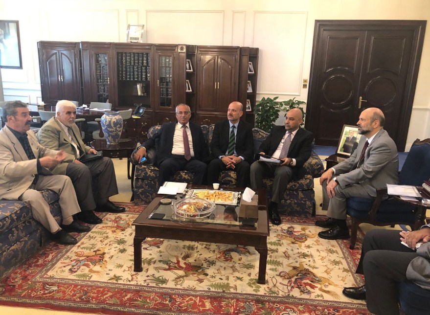 الرزاز يتعهد بانصاف اهالي حي «جناعة»