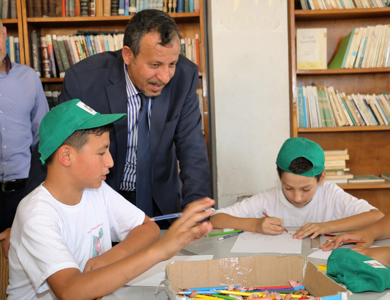 «الغذاء والدواء» تغلق المطعم المورد لوجبة