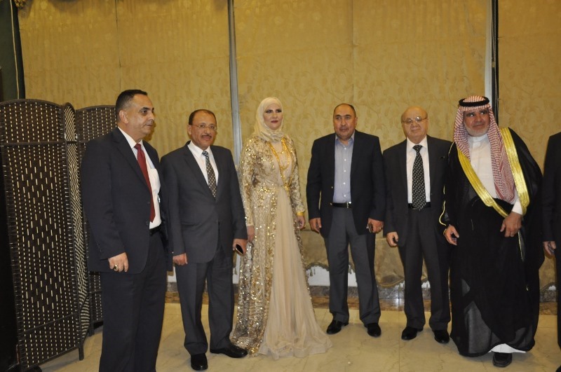 العسلي تشكر مشاركيها فرحة كريمتها (صور)