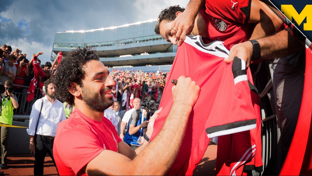 شاهد .. صلاح يقود ليفربول لأكتساح