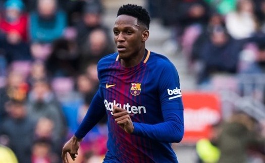 برشلونة يمدد اجازة «مينا» 6 ايام