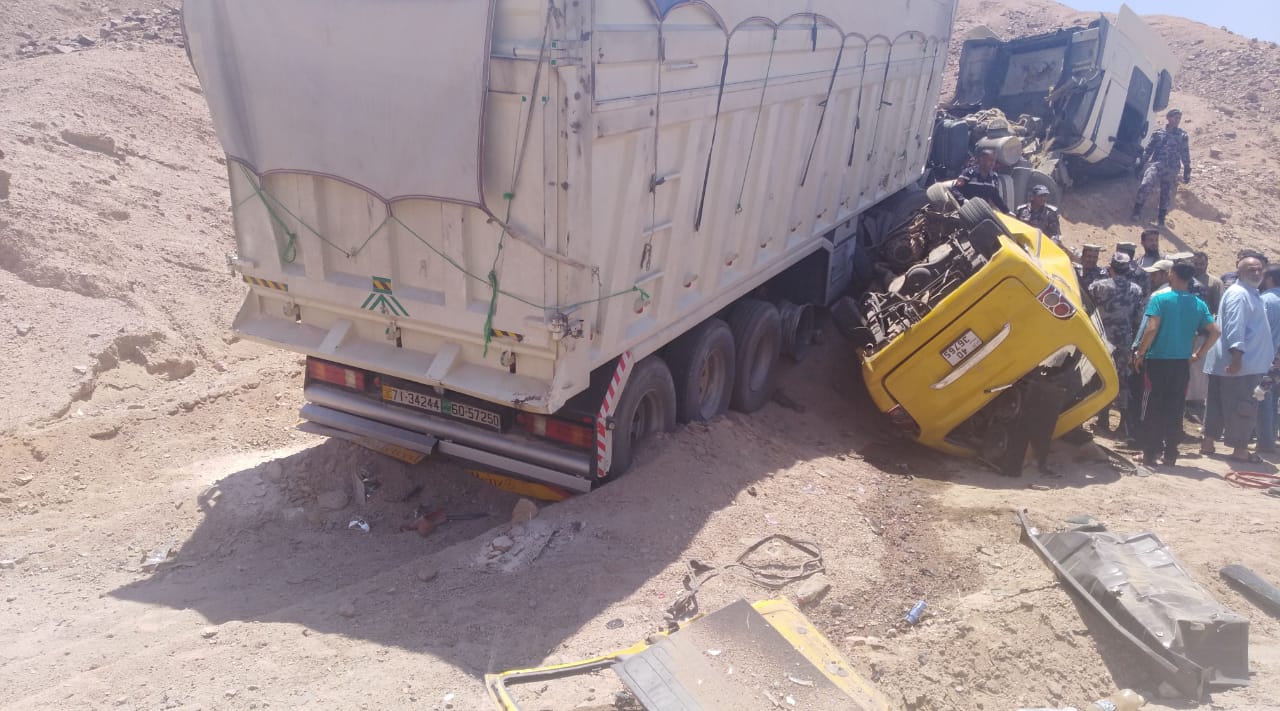 مصدر أمني يكشف سبب حادث العقبة