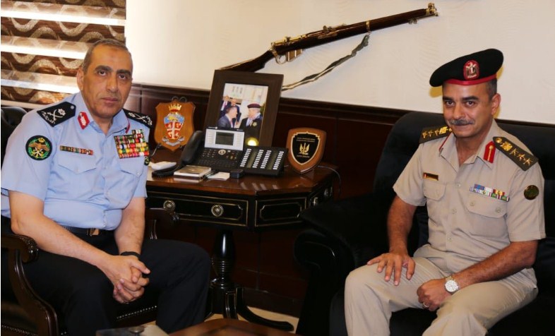 الحمود يلتقي ملحق الدفاع في سفارة