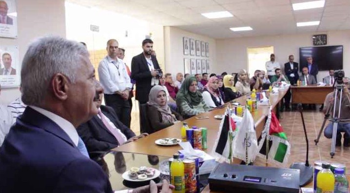 وفد عراقي من ميناء البصرة يختتم