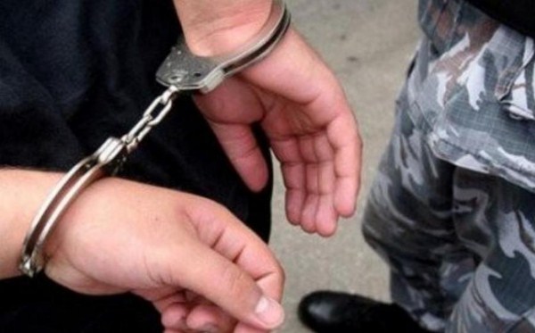 القبض على مطلوب بحقه 29 طلبا