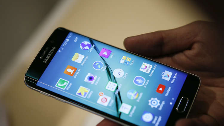 بالصور.. هاتف «غالكسي» يتسبب بكارثة في