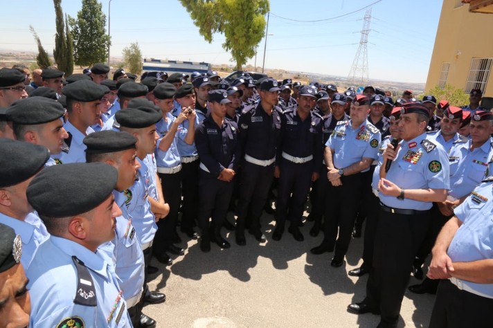 الحمود يوعز بتقديم الخدمات اللوجستية لاستقبال