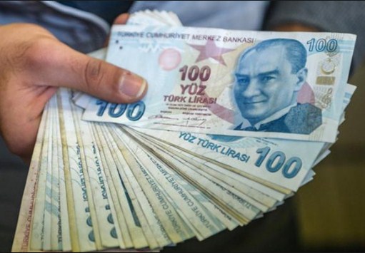 الليرة التركية تهبط إلى مستويات قياسية
