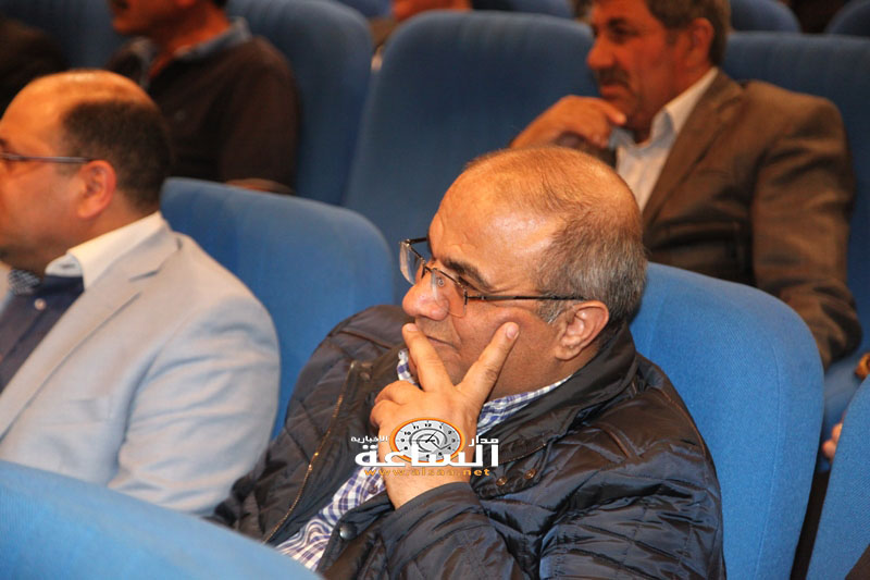 لا قرارات بكف يد المومني عن