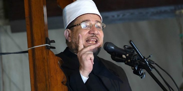 مصر تواجه التهرب الضريبي بـ”خطباء المساجد”