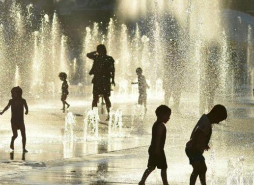 الحرارة غرب كندا تسجل رقما غير