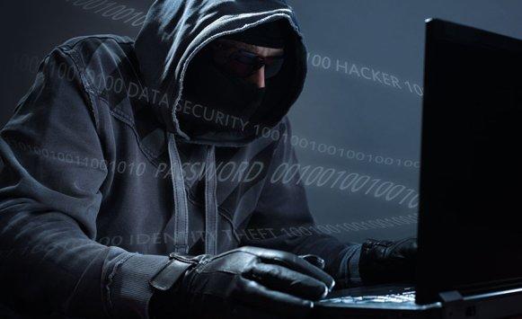 هاكرز يهددون مشاهدي المواقع الإباحية بفضحهم