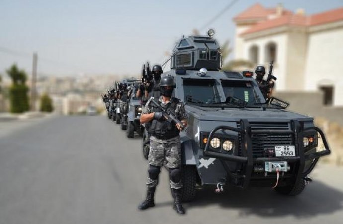 اعتقالات بين مؤيدين لـ ’داعش‘ بالسلط