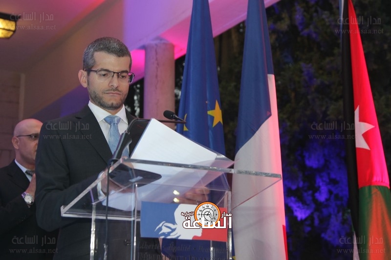 السفير الفرنسي يعزي