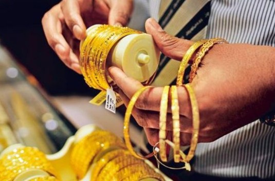 25.7 دينار سعر غرام الذهب محليا