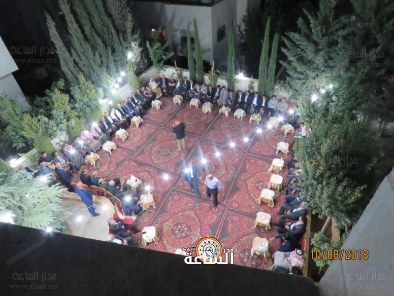 اجتماع لقبيلة بني حسن في منزل