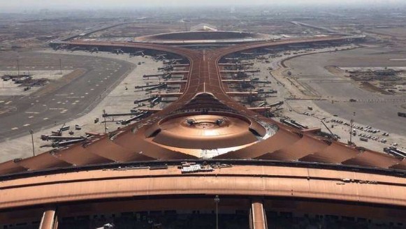 السعودية تعلق رحلات الحجاج القادمة إلى