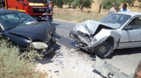 إصابة 6 أشخاص بحادث سير في