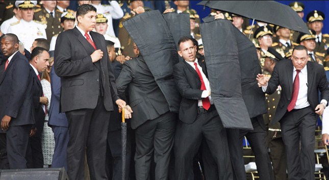 بيرو تطلب من فنزويلا البحث عن