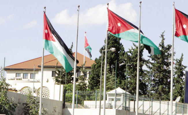 مصدر رسمي: الحوار حول قانون الضريبة