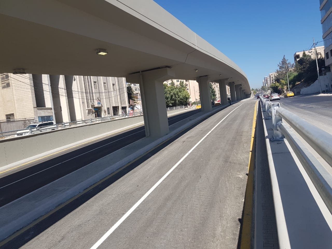 أمانة عمان تفتح النفق السفلي لمشروع