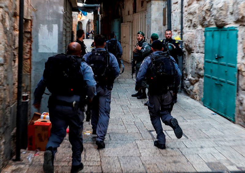 الأردن يدين إغلاق السلطات الإسرائيلية لأبواب