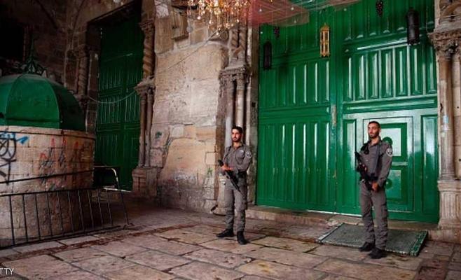 الاحتلال يعيد فتح بوابات المسجد الأقصى