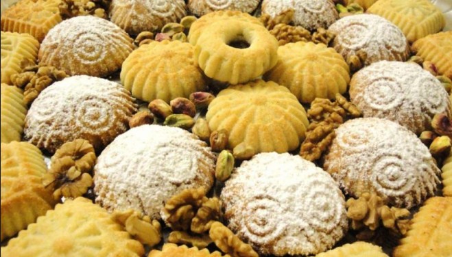 «كعك العيد» فرحة المغتربين في بلاد