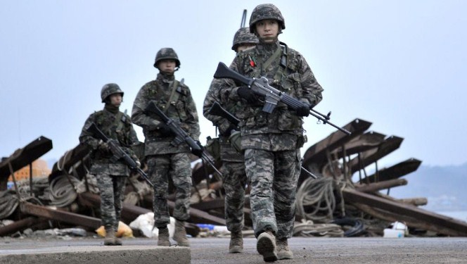 سيئول تسحب 10 من نقاط الحراسة