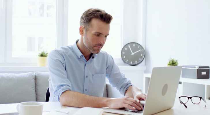 خطوات لتسهيل العودة من العطلة إلى