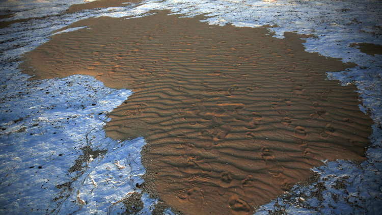 ثروة مدفونة أغلى من البترول قد