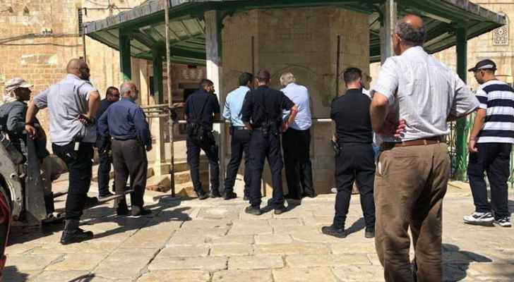 الاحتلال يعتقل 4 من لجنة إعمار
