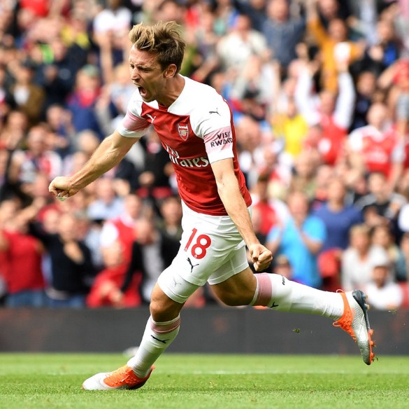 أرسنال يحصد أولى نقاطه بفوزه على