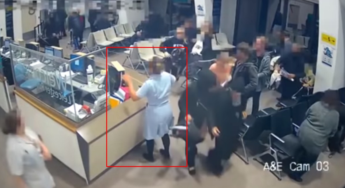 شاهد ماذا فعلت ممرضة بمسلح «متوحش»