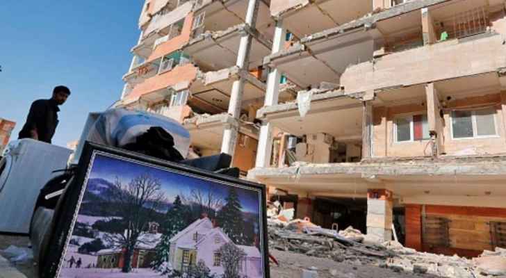 قتيل وعشرات الجرحى في زلزال بقوة