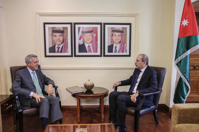 الصفدي: عودة اللاجئين السوريين إلى وطنهم