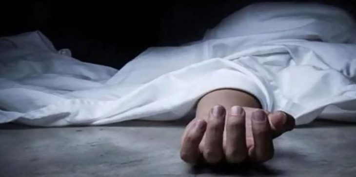 والدان مصريان يقتلان ابنتهما ويلقيان جثتها