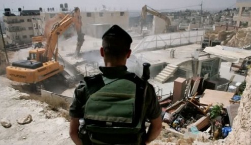 الاحتلال الإسرائيلي يهدم منزل شهيد شمال