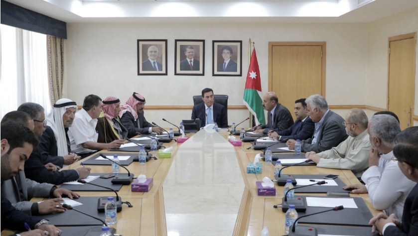 الطراونة: قانون اللامركزية يحتاج تعديلات (صور)