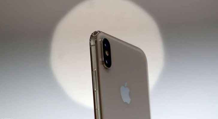 أبل تكشف يوم إطلاق آيفون الجديد