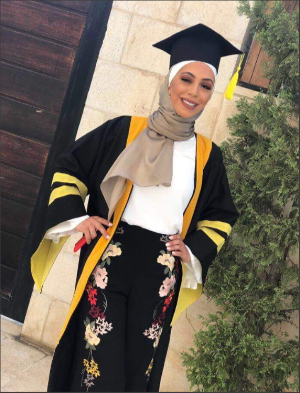 مرح طبّال.. مبروك التخرج من الجامعة