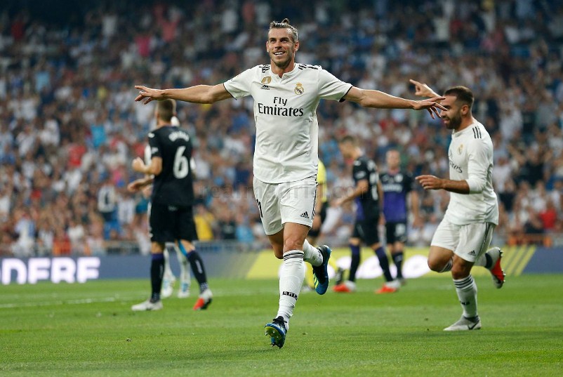 ريال مدريد يتألق أمام جماهيره برباعية