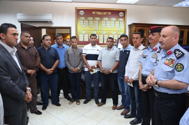 تكريم عدد من مرتبات ادارة التنفيذ