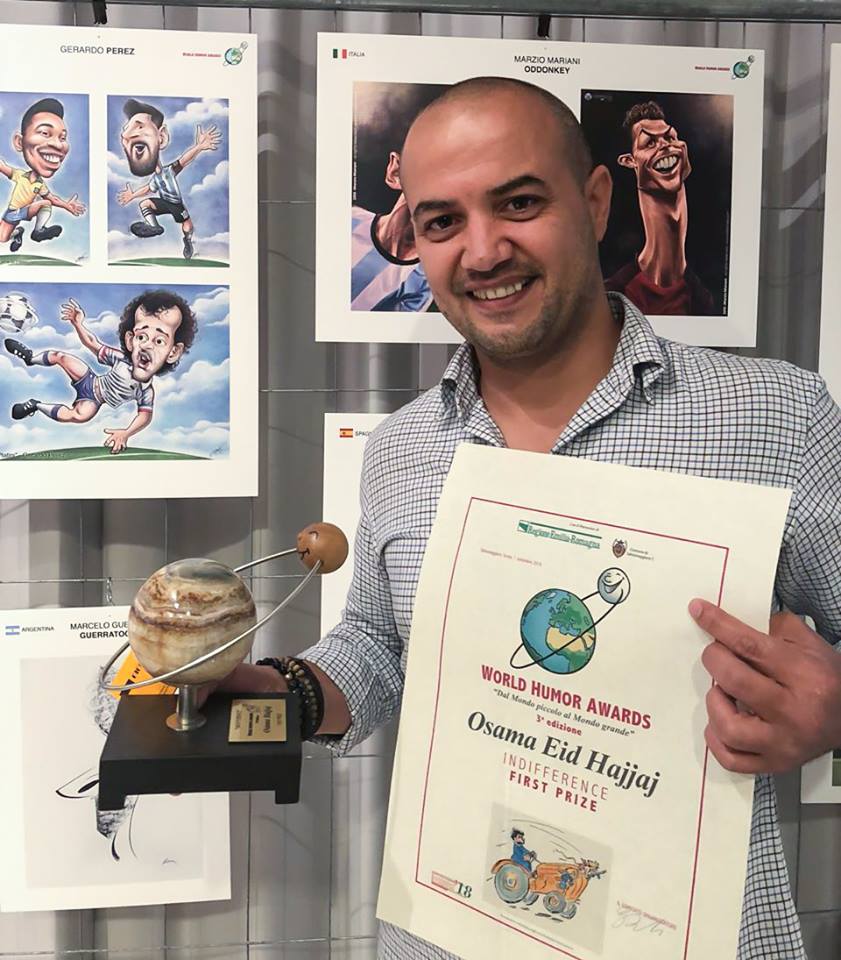 فنان الكاريكاتير الأردني أسامة حجاج يفوز