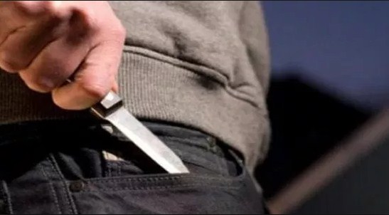 قاتل والدته بالكرك طعنها 1635 1637