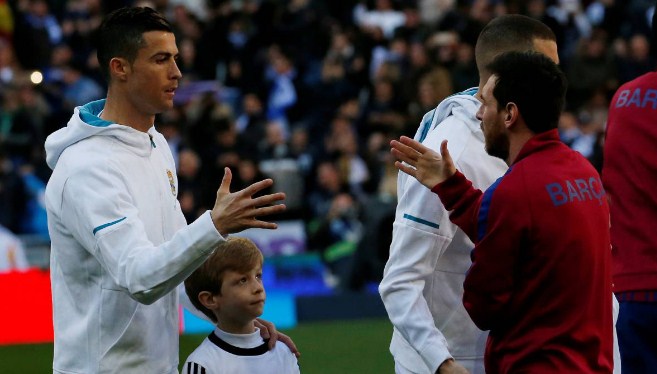 ميسي: رحيل رونالدو أدهشني .. وآرثر