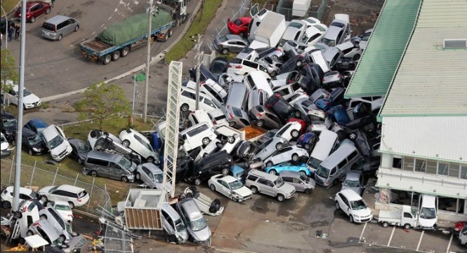 9 قتلى في أقوى إعصار يضرب