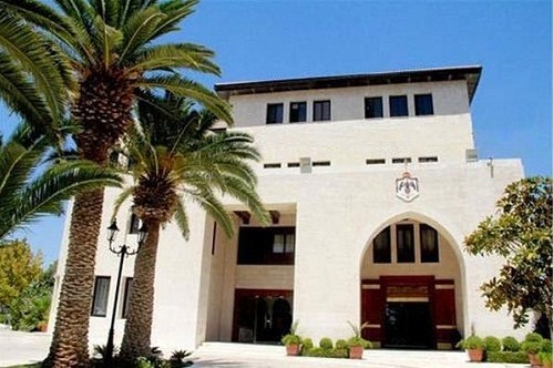 مجلس الوزراء يقرر استمرار حصر مكافأة