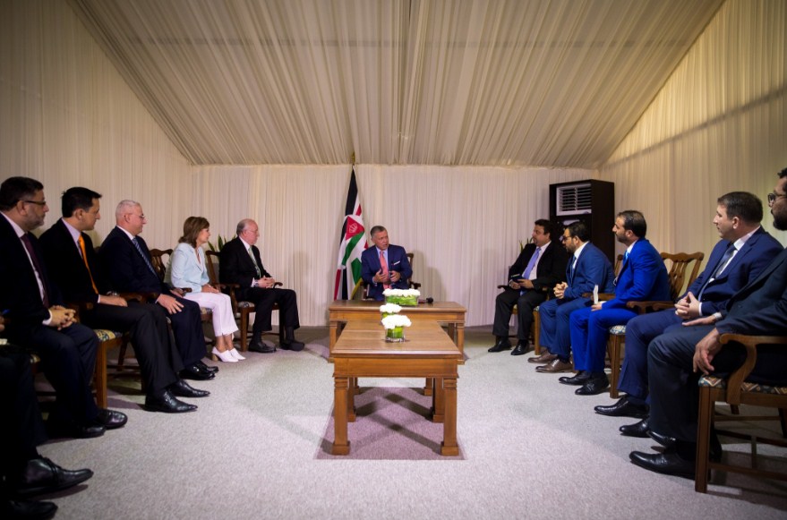 الملك يلتقي عددا من رؤساء تحرير