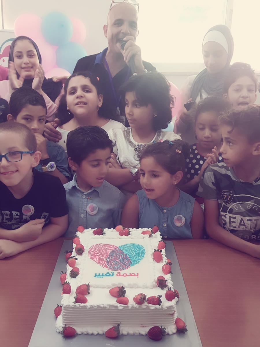 اطلاق «بالون بصمة تغيير» (صور)